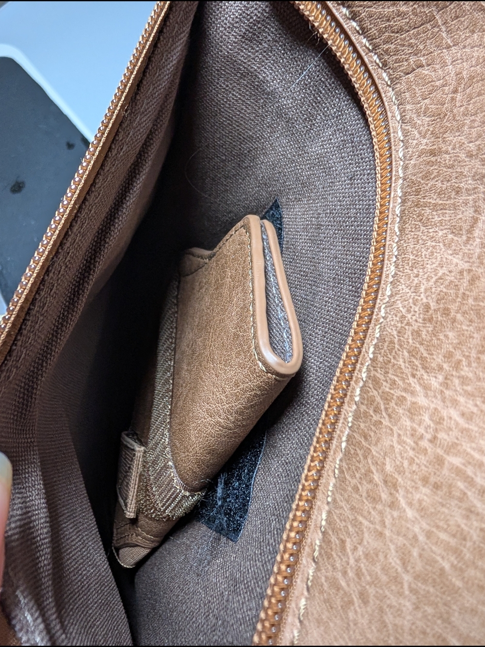 Conceal Carry Tan Crossbody Bag with Dual Front Zippers - Picture 4 of 6